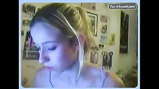 Blond non-professional trying to cyber 2